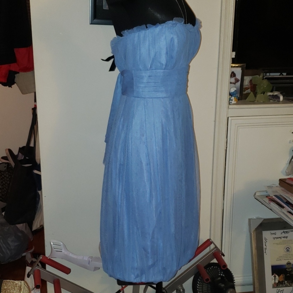 Dress - Picture 2 of 5